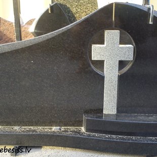 48. Kapu pieminekļi