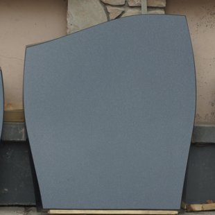 73. Kapu piemineklis pulēts no visām pusēm