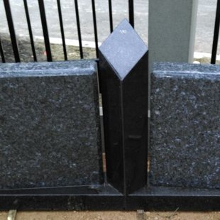 61. Kapu pieminekļi