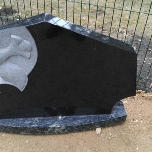 32. Kapu piemineklis