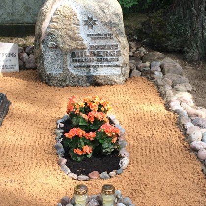 142. Laukakmens kapu piemineklis