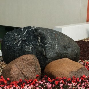 72 Rīgas vidusskolas teritorijas labiekārtošana