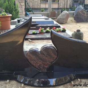 41. Kapu pieminekļi