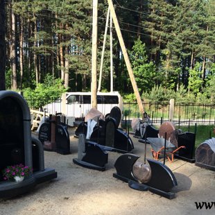 68. Pieminekļu veikals