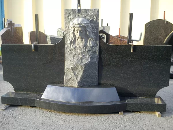 29. Kapu pieminekļi