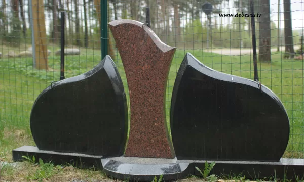 54. Kapu pieminekļi