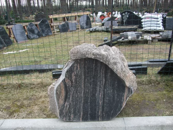 24. Latvijas laukakmens piemineklis