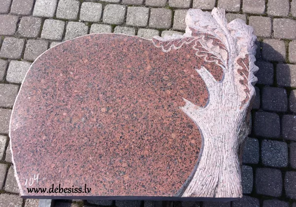 134. Kapu pieminekļi
