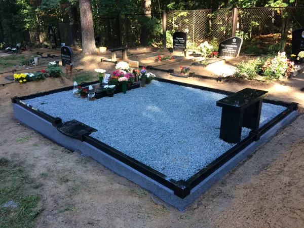 197 kapu vietas labiekārtošana Karēlijas granīts