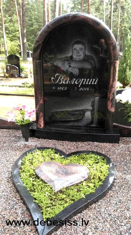 10. Tilderu kapi Salaspils